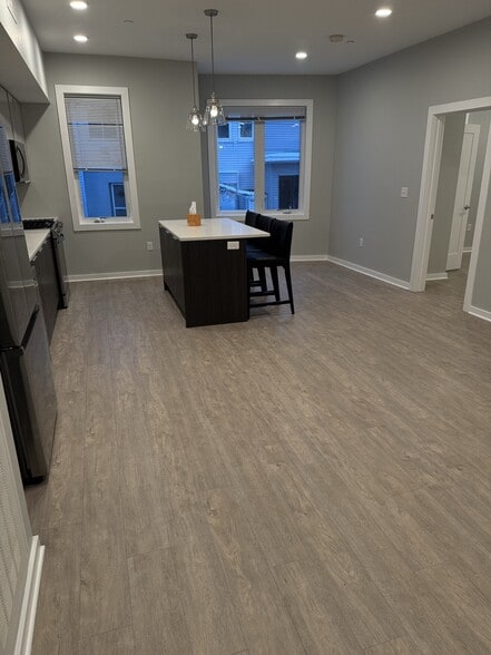 Building Photo - 3 Ward St