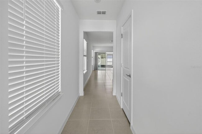 Building Photo - 6784 SW 90th Lp