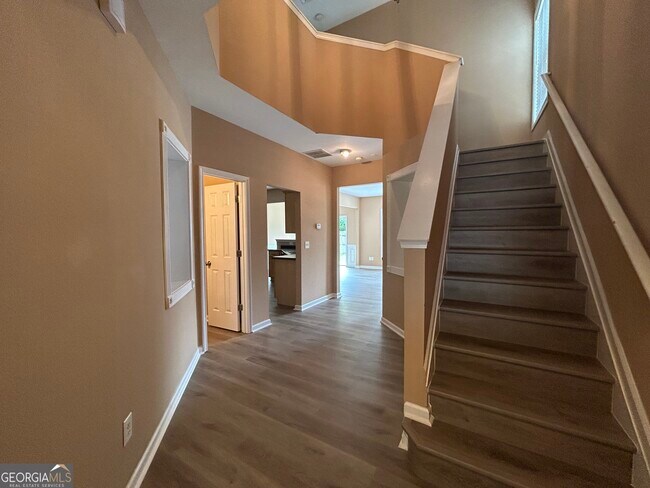 Building Photo - 5730 Sterling Ct