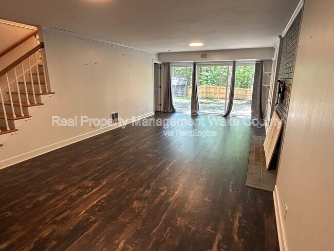 Building Photo - 4216 Oak Park Rd