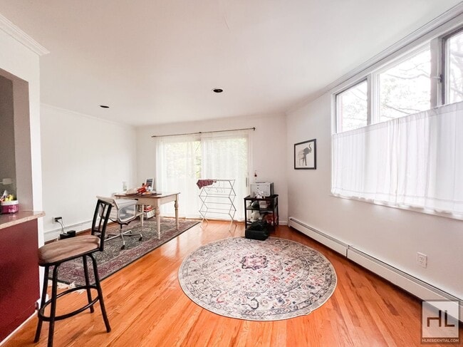 Building Photo - HARROW STREET