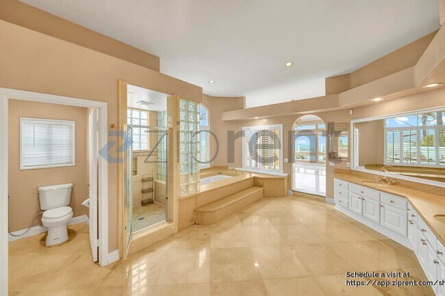 Building Photo - 20 Sierra Vista