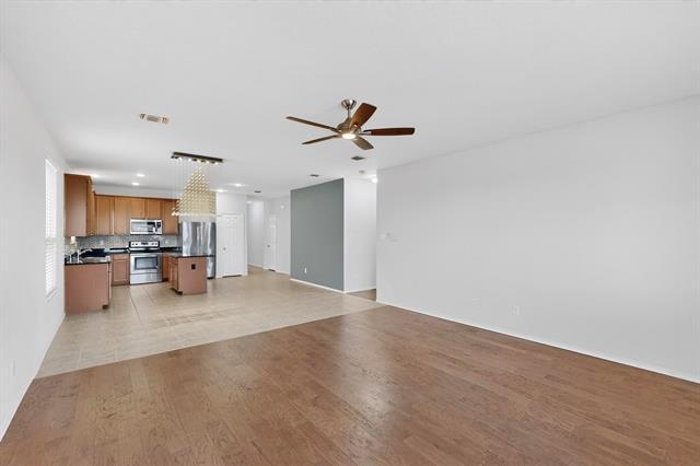 Building Photo - 2409 Buelingo Ln