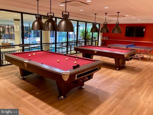 Building Photo - 5902 Mt Eagle Dr