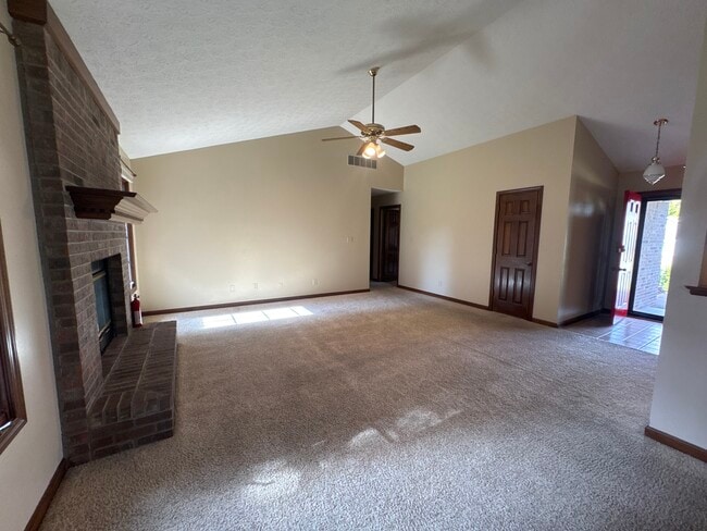 Building Photo - 9229 Westdrum Ct