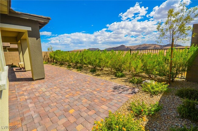 Building Photo - 12457 Heritage Bend Dr