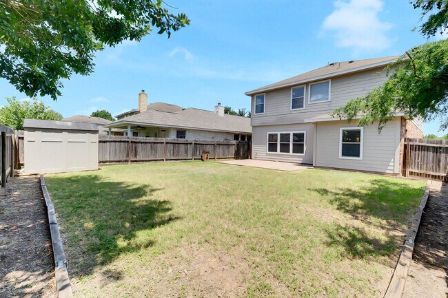 Building Photo - 10900 Gerald Allen Loop
