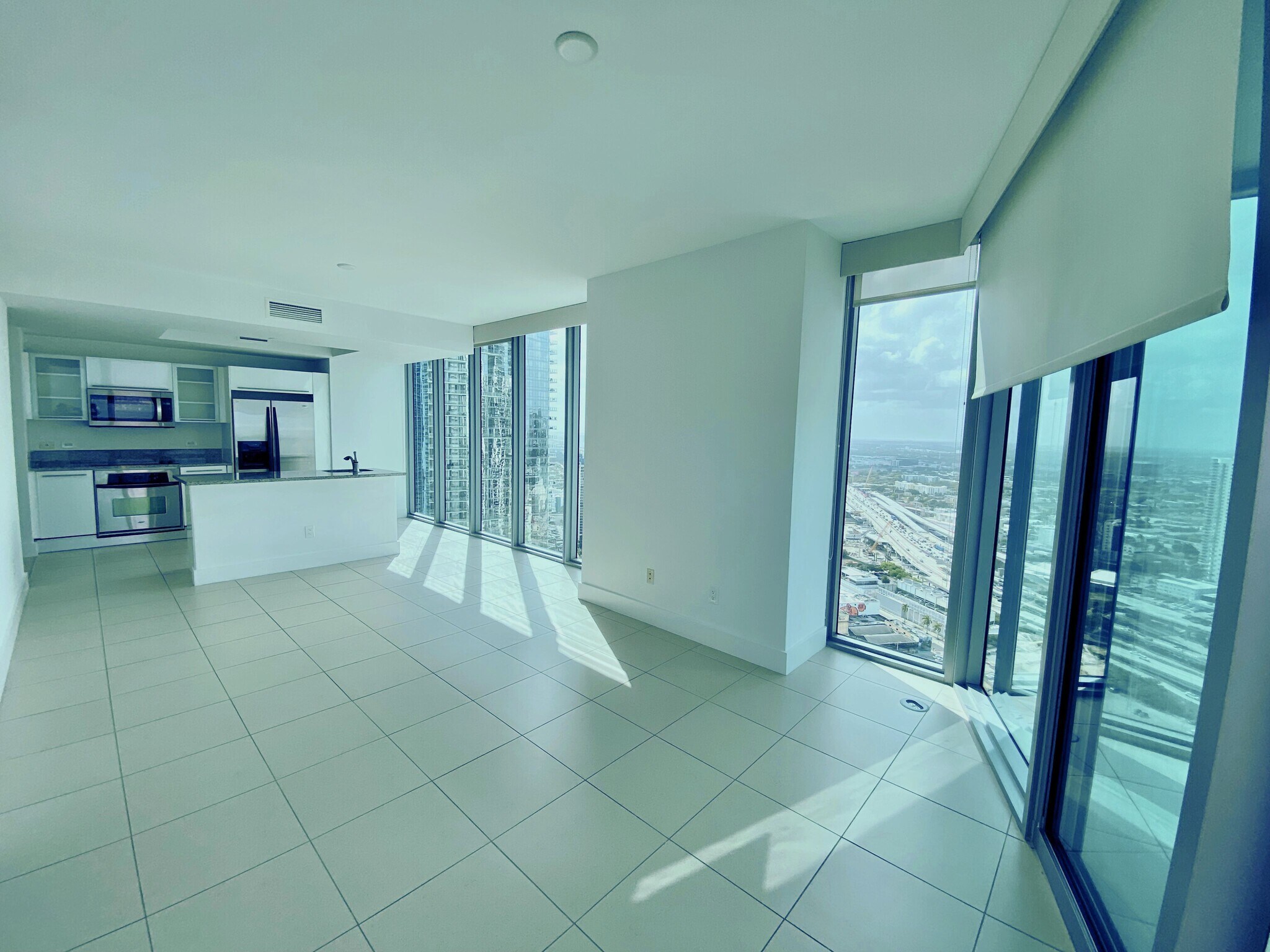 Building Photo - 888 Biscayne Blvd
