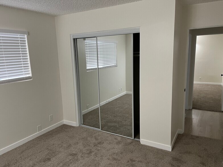 Building Photo - 36 Brooks Ave