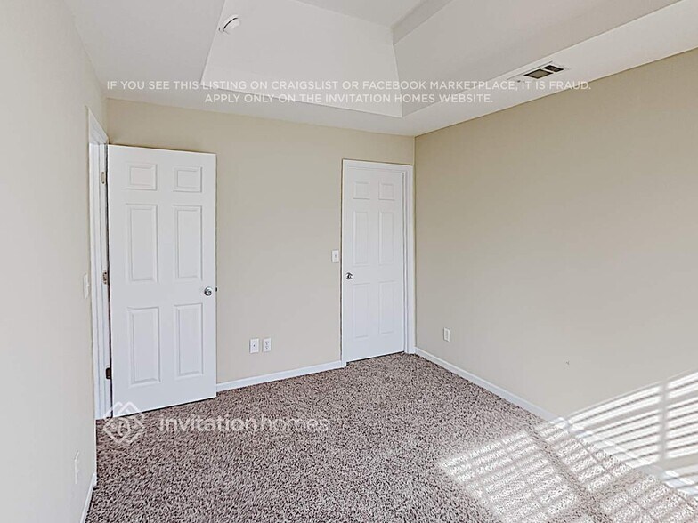 Building Photo - 775 Florigen Ln