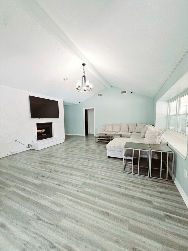 Building Photo - 16211 Townes Rd