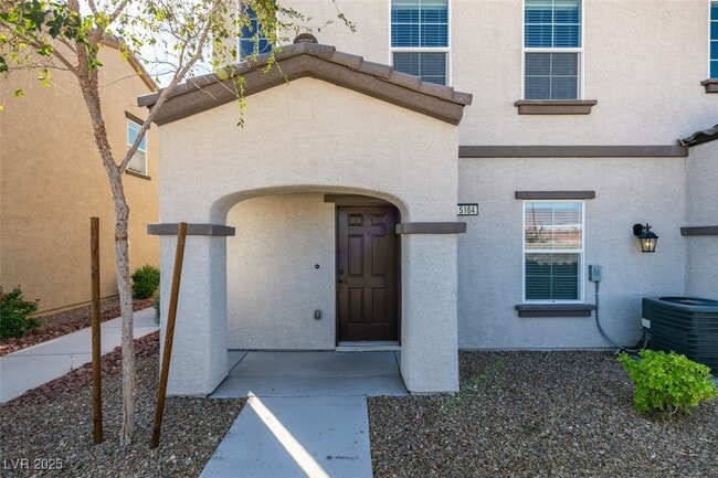 Building Photo - 5164 Steep Cliffs Ave