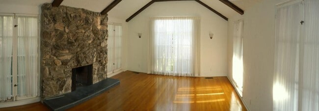 Building Photo - 8549 Clifton Wy