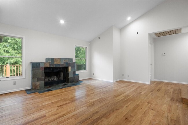 Building Photo - 4111 Watertown Pl