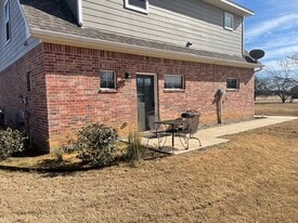 Building Photo - 4275 Old Thomas Rd