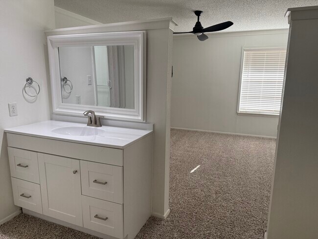 Building Photo - 12306 Hickorystick Cove