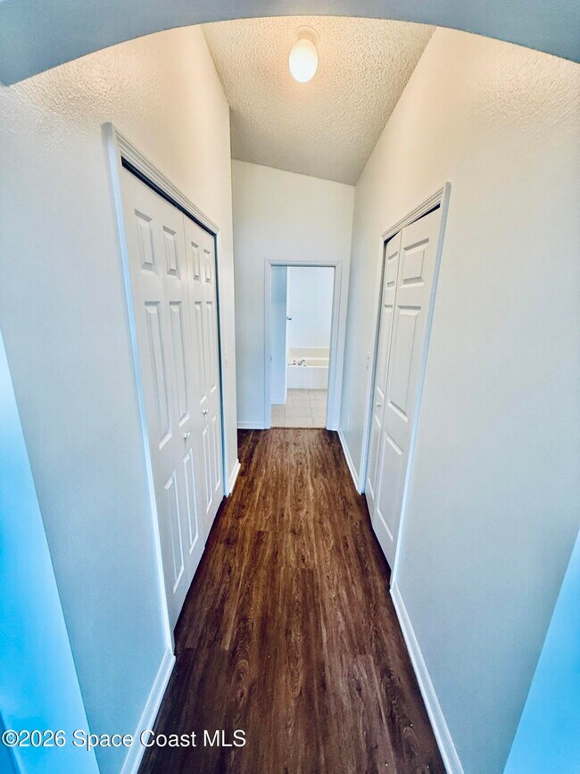 Building Photo - 1183 Brumpton Pl