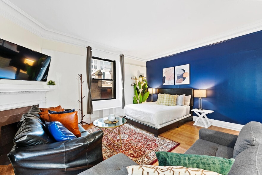 Building Photo - 60-62 Boylston Street-SI ID1240414P