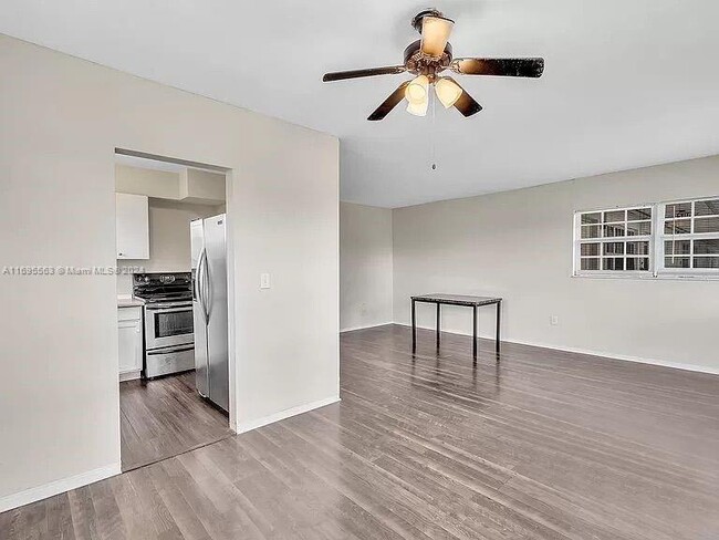 Building Photo - 2 bedroom in North Miami beach FL 33162