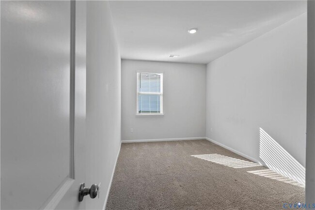 Building Photo - 11140 Chappell Crk Cir