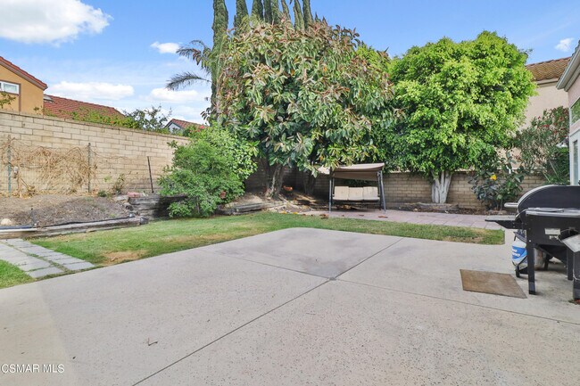 Building Photo - 2598 Winthrop Ct