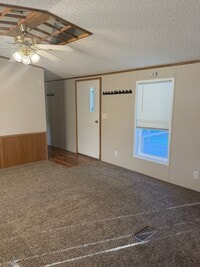 Building Photo - 4664 US-30