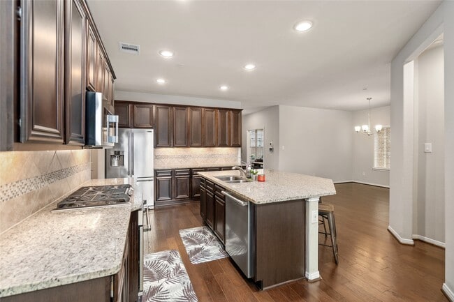 Building Photo - 15323 Westland Gate Dr