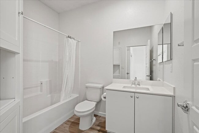 Building Photo - 11303 Kraft Mountain Ave