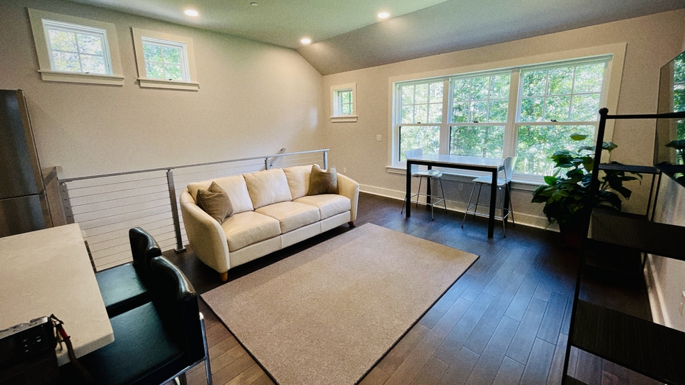 Huge living room with high ceilings - 297 Durham Point Rd