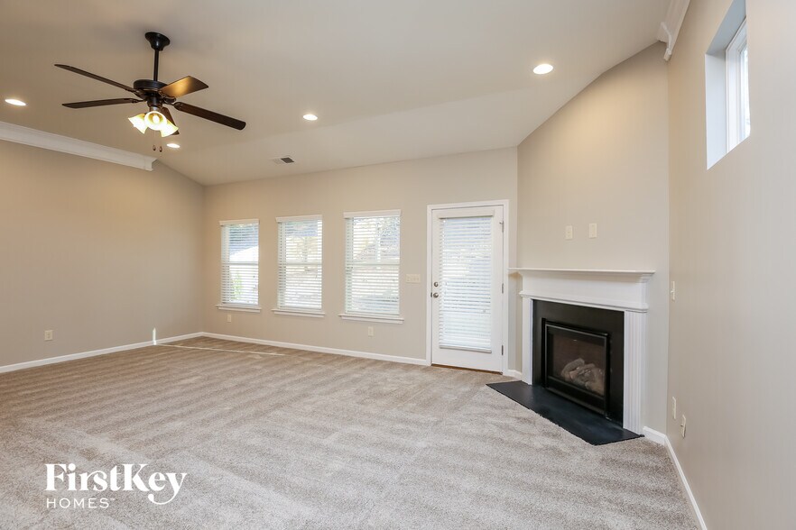 Building Photo - 159 Stone Manor Ct