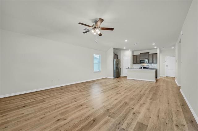 Building Photo - 804 Honey Maple St