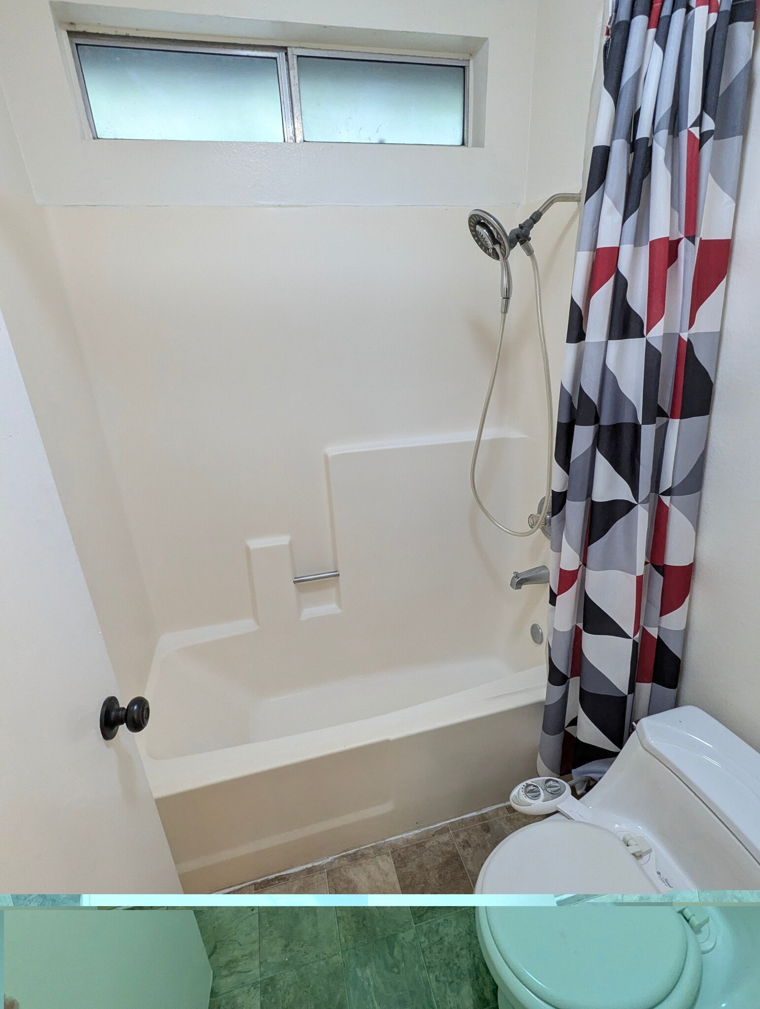 Building Photo - 137 Dogwood Ln