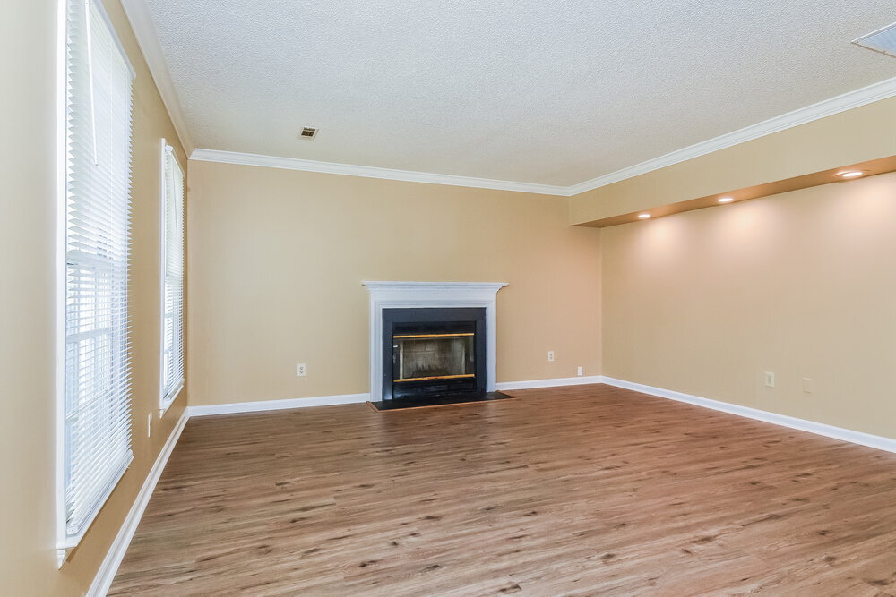 Building Photo - 107 Patio Ct