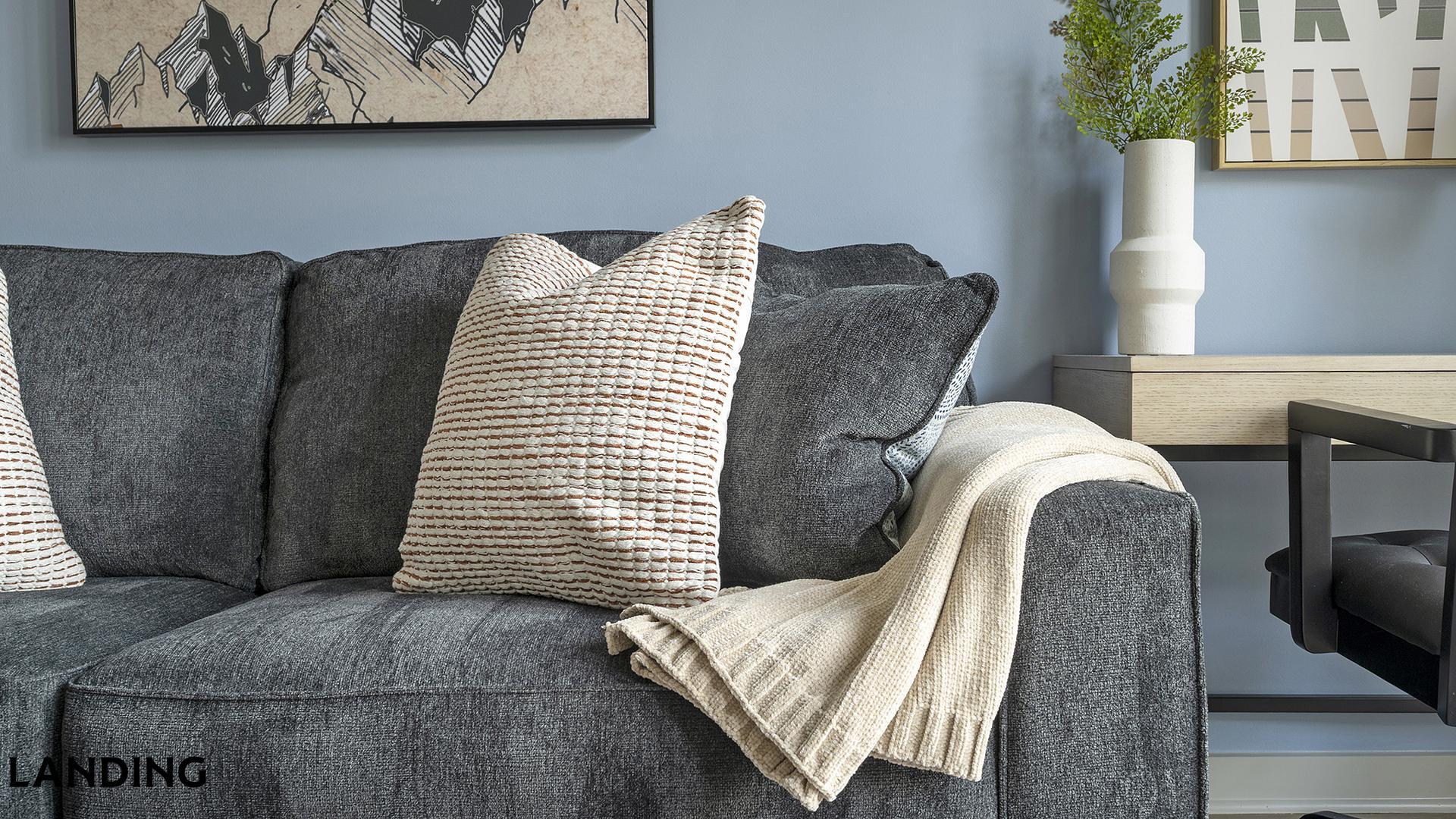 Building Photo - 340 W 25th St