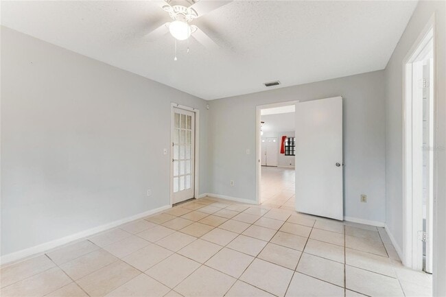 Building Photo - 49 Braddock Ln