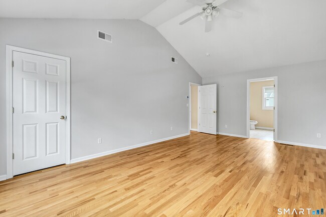 Building Photo - 36 Pawtucket Ave