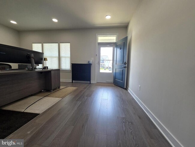 Building Photo - 7550 Mint Springs Ct