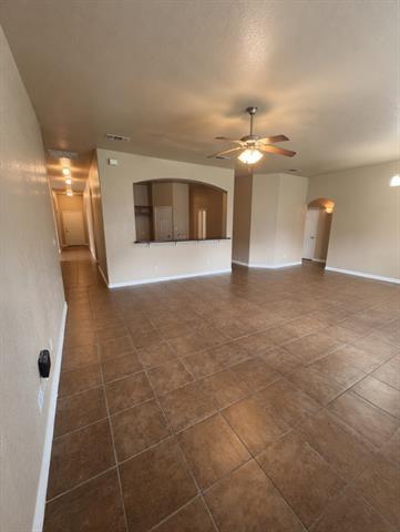 Building Photo - 673 S Heights Dr