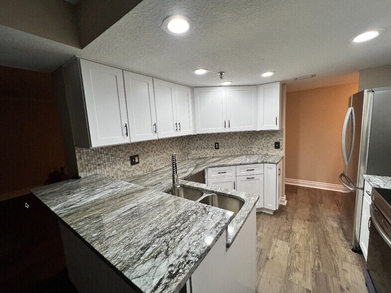 Kitchen - 1551 1st St S