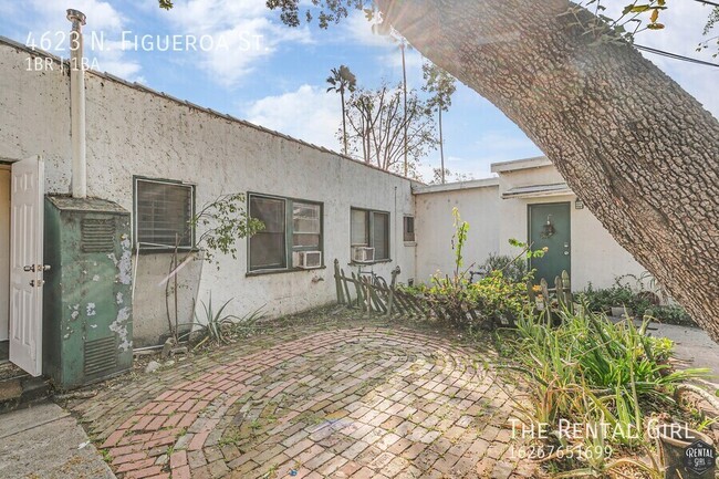Building Photo - 4623 N Figueroa St