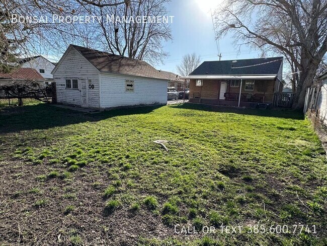 Building Photo - 2577 S 700 E