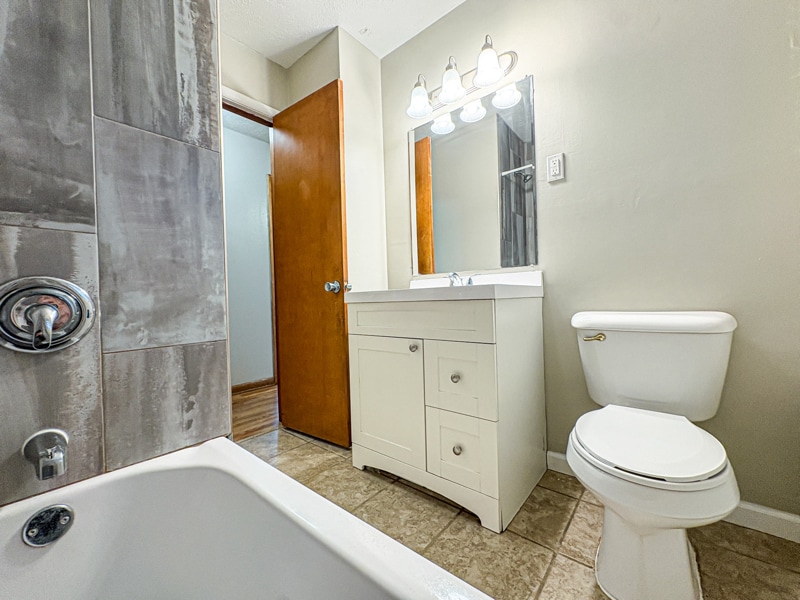 Building Photo - 5618 Huntington Ave