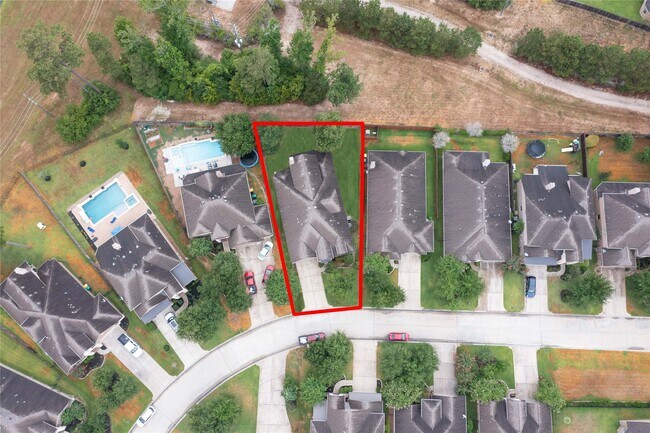 Building Photo - 143 West Wading Pond Circle