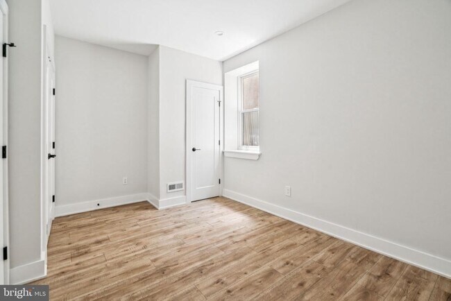 Building Photo - 1437 Parrish St