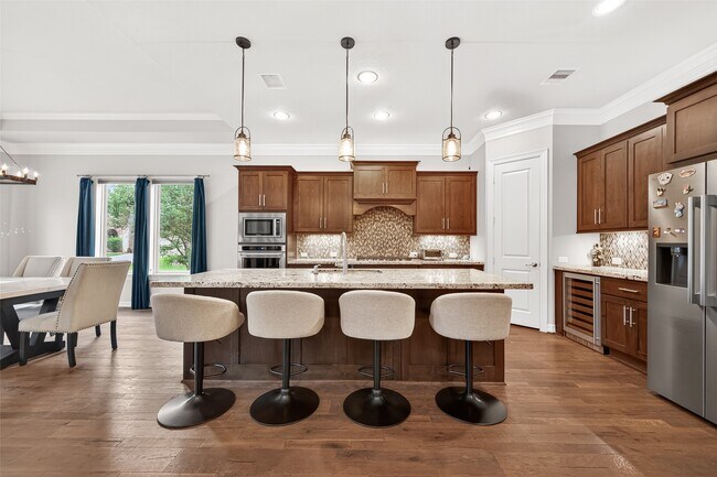Building Photo - 32607 Wingfoot Cir