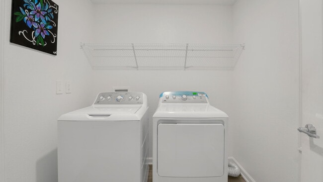 Building Photo - 5310 Preserve Blvd