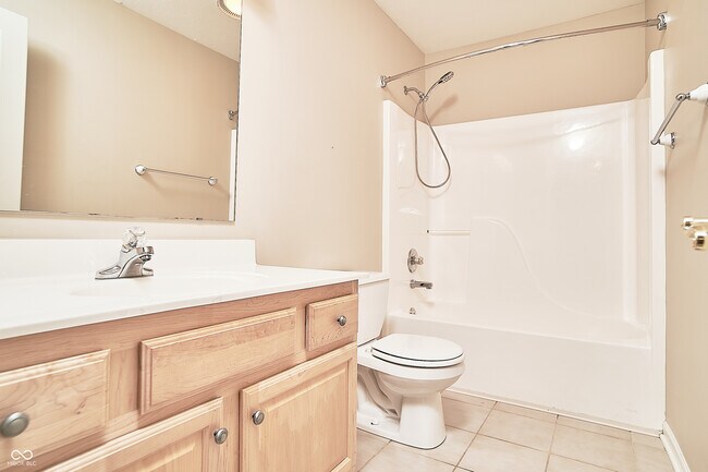 Building Photo - 11202 Timberview Dr