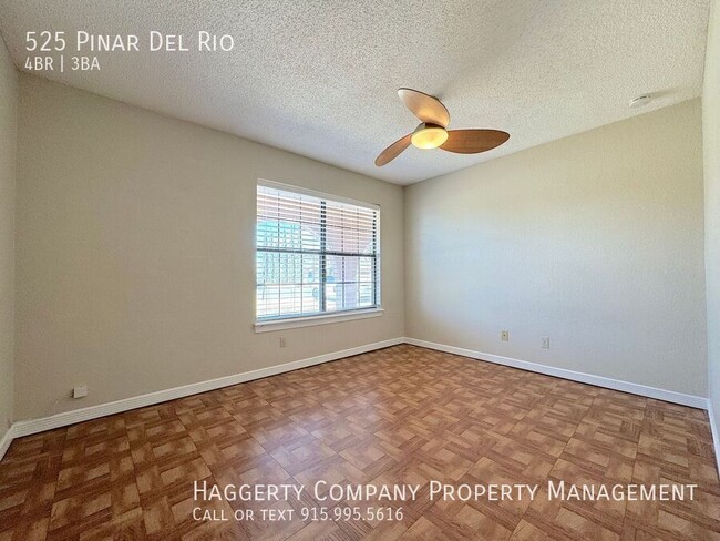 Building Photo - West El Paso 4 bed/3 bath refrig A/C Home!