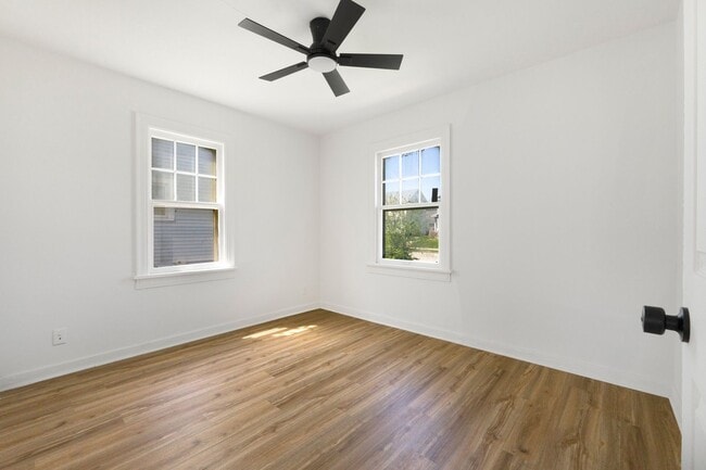 Building Photo - 3 Bedroom home! **2ND MONTH RENT FREE*
