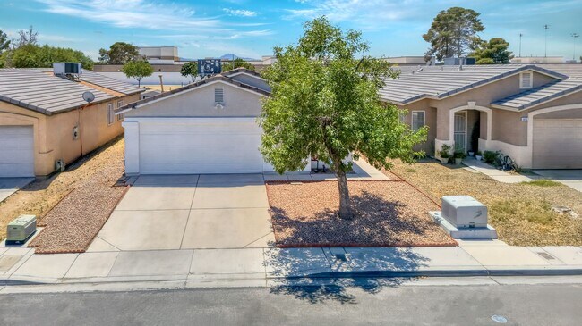 Building Photo - BEAUTIFUL SINGLE-STORY HOME LOCATED IN LAS VEGAS